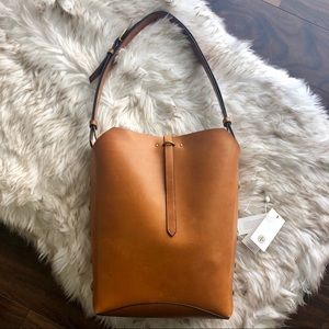 tory burch rowan bucket bag